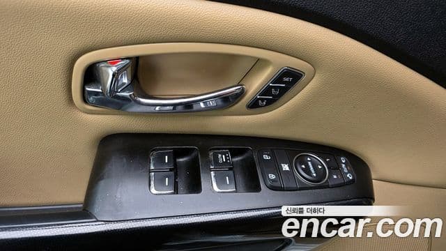 Kia All New Carnival Noblesse, 2016 14