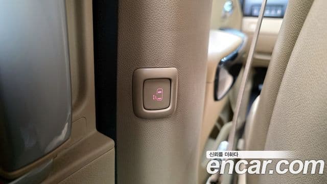 Kia All New Carnival Noblesse, 2016 18