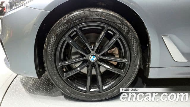 BMW 5시리즈 (G30) 520d xDrive M Sport Plus, 2018 все фото