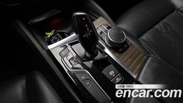 BMW 5시리즈 (G30) 520d xDrive M Sport Plus, 2018 9