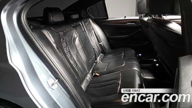 BMW 5시리즈 (G30) 520d xDrive M Sport Plus, 2018 12