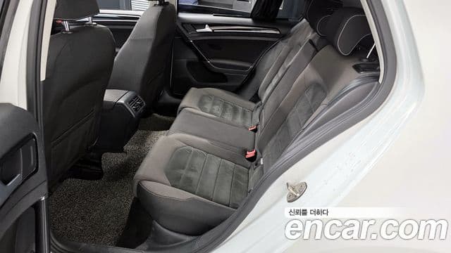 Volkswagen Гольф 7세대, 2016 12