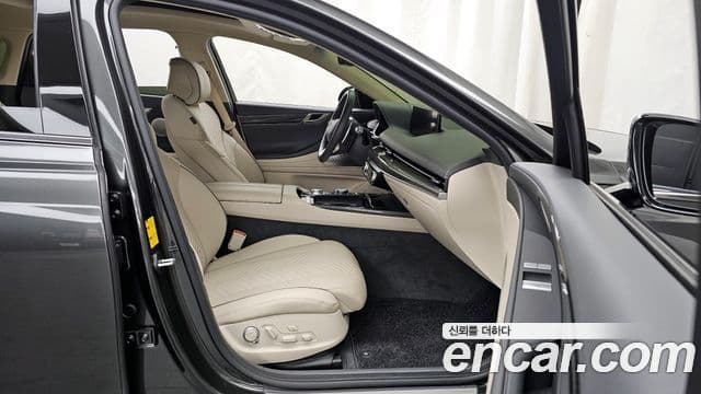 Genesis G80 (RG3) бензин 2.5 турбо 2WD, 2024 11