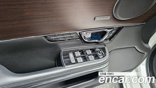 Jaguar All New XJ X351, 2016 18