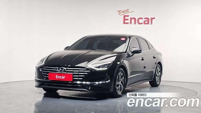 Hyundai Sonata гибрид (DN8) Modern, 2022 1