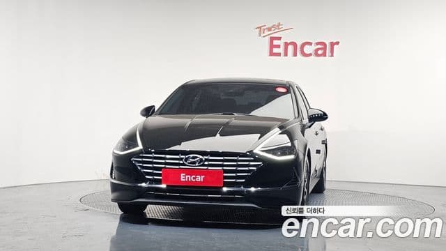 Hyundai Sonata гибрид (DN8) Modern, 2022 3