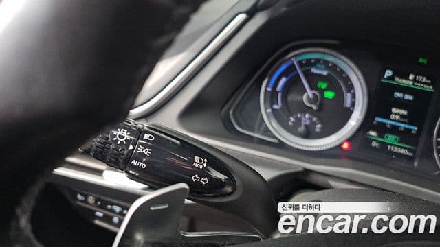 Hyundai Sonata гибрид (DN8) Modern, 2022 17