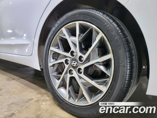 Hyundai The / новый New Avante AD Style, 2019 18