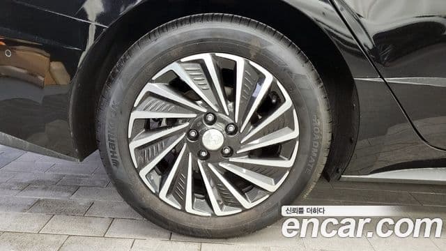 Hyundai Sonata гибрид (DN8) Inspiration, 2022 все фото