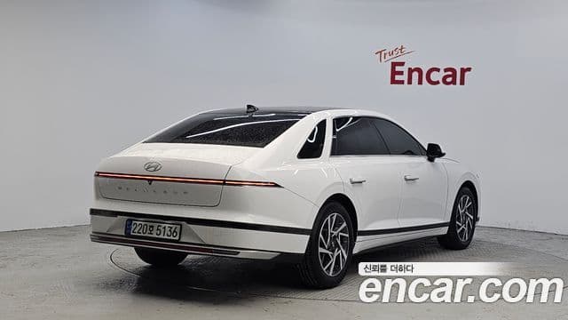 Hyundai Grandeur гибрид (GN7) Premium, 2023 2