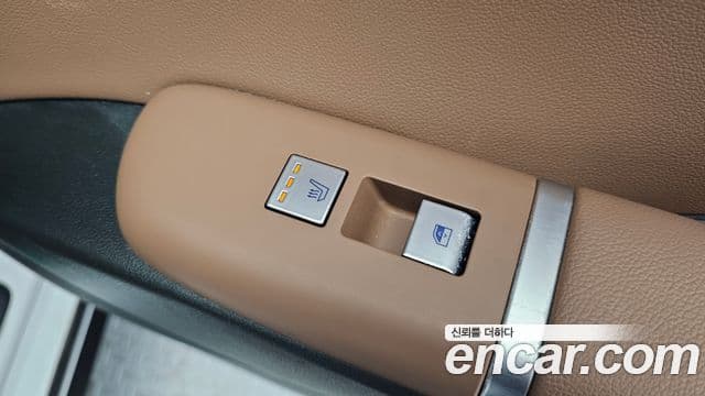 Hyundai Grandeur гибрид (GN7) Premium, 2023 18