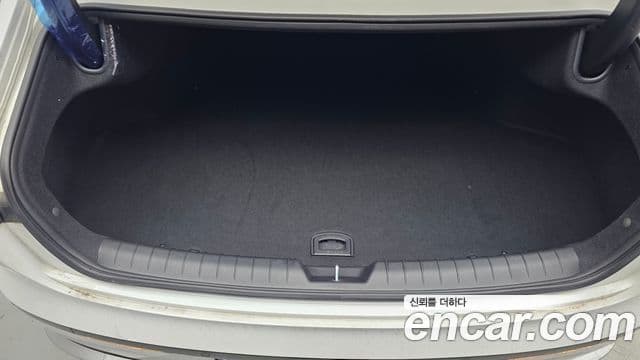 Hyundai Grandeur гибрид (GN7) Premium, 2023 20