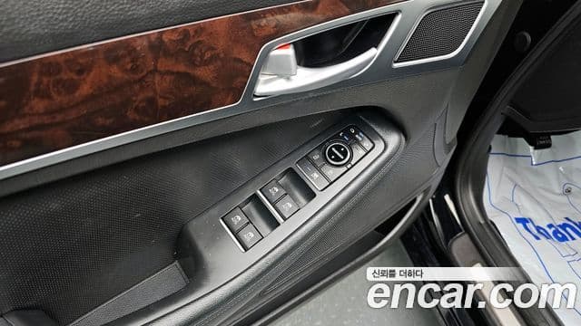 Hyundai Genesis DH Modern, 2015 13