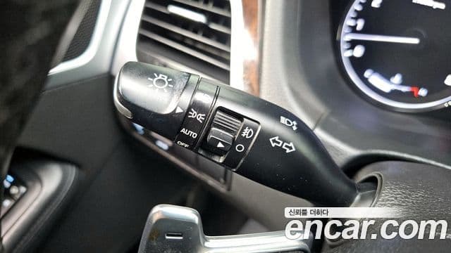 Hyundai Genesis DH Modern, 2015 16