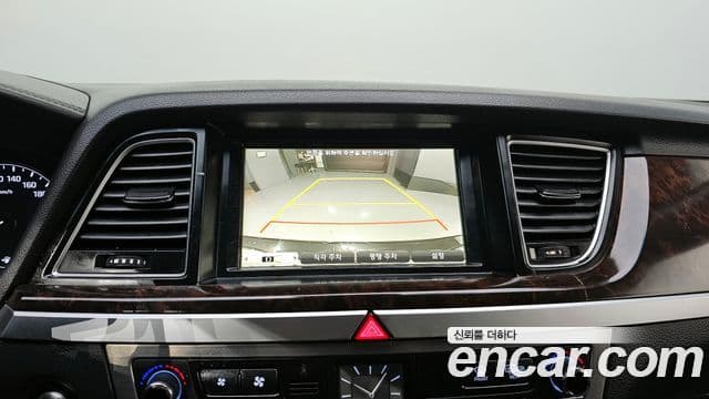 Hyundai Genesis DH Modern, 2015 18