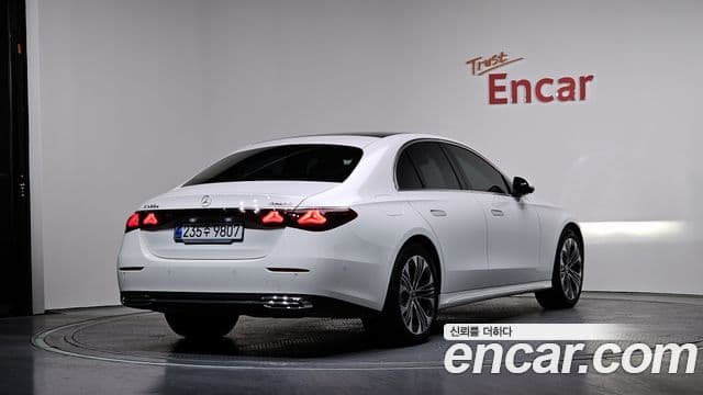 Mercedes-Benz E-класс W214, 2025 2