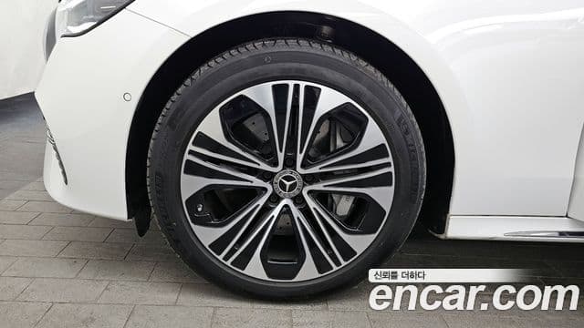 Mercedes-Benz E-класс W214, 2025 все фото