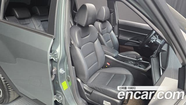 KG모빌리티(SsangYong) Torres T5, 2023 12