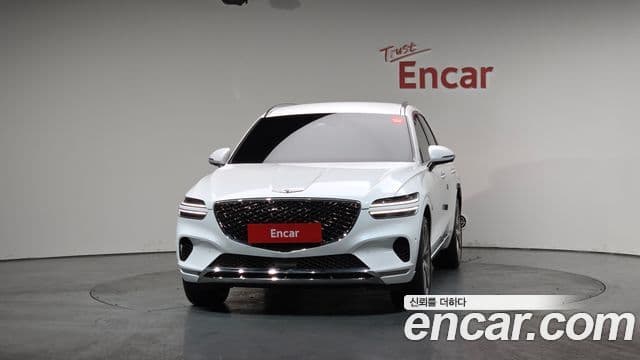 Genesis GV70, 2024 3