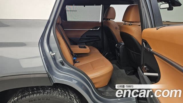 KG모빌리티(SsangYong) Torres T7, 2023 14