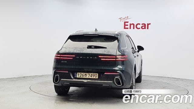 Genesis GV70, 2022 10