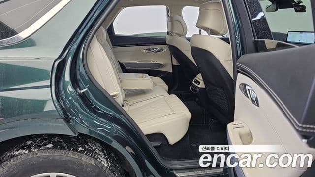 Genesis GV70, 2022 2