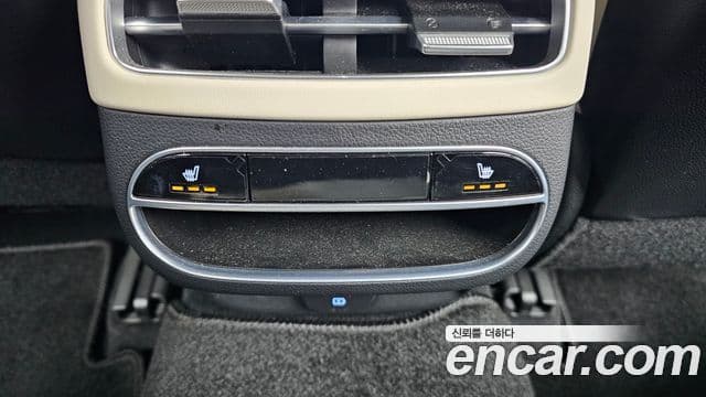 Genesis GV70, 2022 6