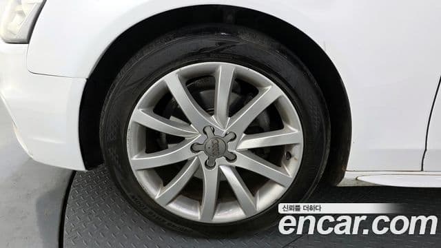 Audi New A4 B8, 2015 все фото