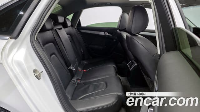 Audi New A4 B8, 2015 12