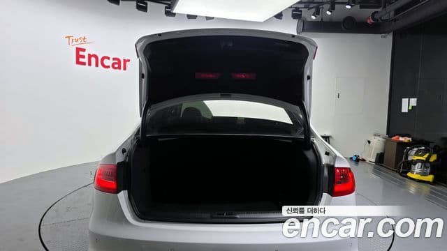 Audi New A4 B8, 2015 20