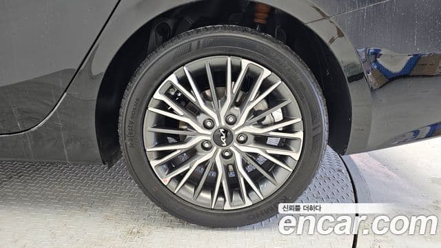 Kia The / новый New K3 2세대 Prestige, 2024 все фото