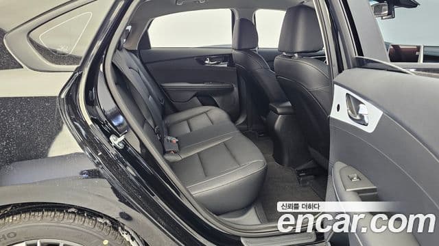 Kia The / новый New K3 2세대 Prestige, 2024 12