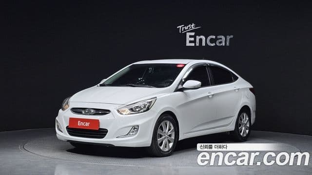 Hyundai Accent(новый кузов / новое поколение) Premier, 2012 1