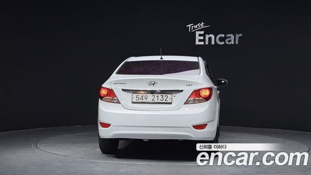 Hyundai Accent(новый кузов / новое поколение) Premier, 2012 4