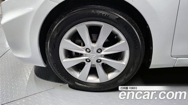 Hyundai Accent(новый кузов / новое поколение) Premier, 2012 все фото