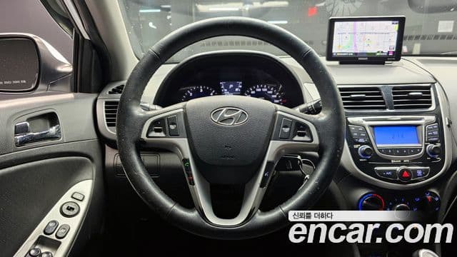 Hyundai Accent(новый кузов / новое поколение) Premier, 2012 13