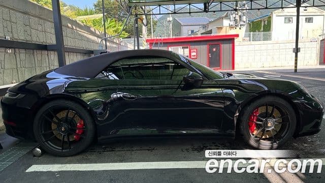 Porsche 911 (992) Carrera GTS кабриолет, 2024 3