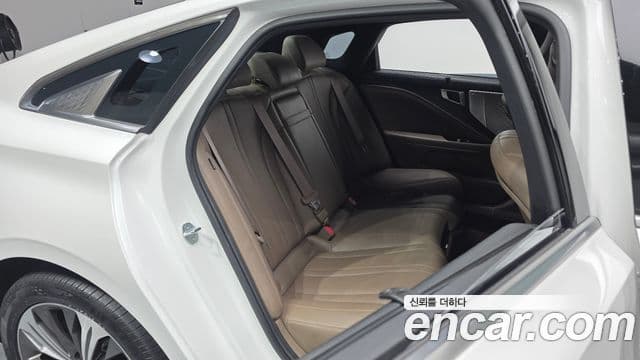 Kia K8 гибрид Noblesse, 2022 12