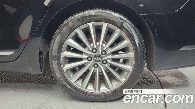 Kia All New K7 3.0 LPI Prestige (арендный автомобиль), 2017 все фото