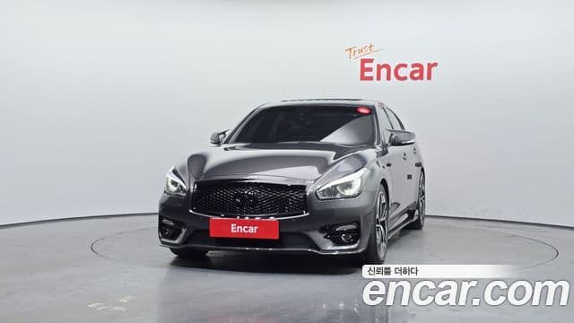 Infiniti Q70, 2015 3