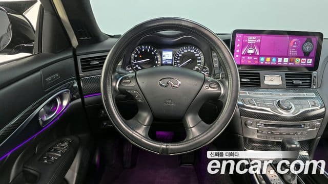 Infiniti Q70, 2015 13