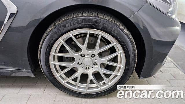 Genesis G70 Supreme, 2018 все фото