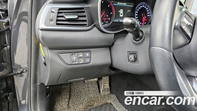 Genesis G70 Supreme, 2018 16