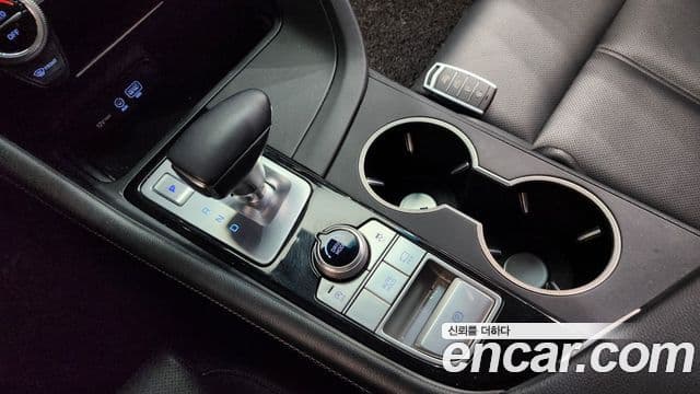 Genesis G70 Advanced, 2019 9