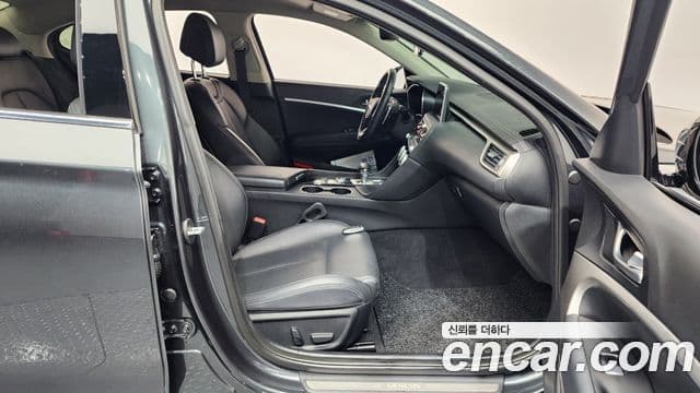 Genesis G70 Advanced, 2019 11