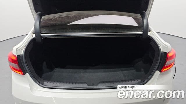 Hyundai LF Sonata 2.0 Smart, 2015 20