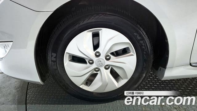 Hyundai Sonata гибрид Smart, 2015 все фото