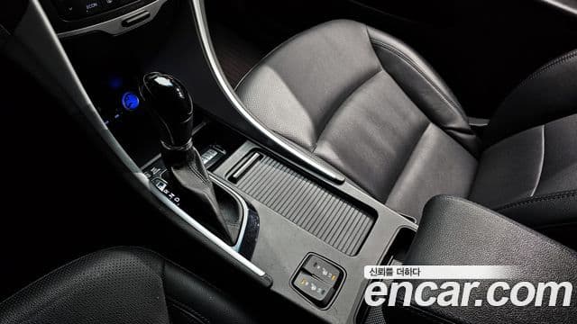 Hyundai Sonata гибрид Smart, 2015 9