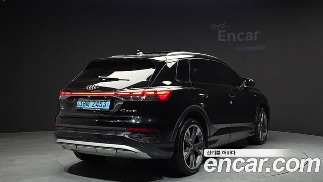 Audi Q4 e-Tron (F4) Premium, 2022 2