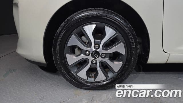 Kia The / новый New Morning Luxury, 2016 все фото